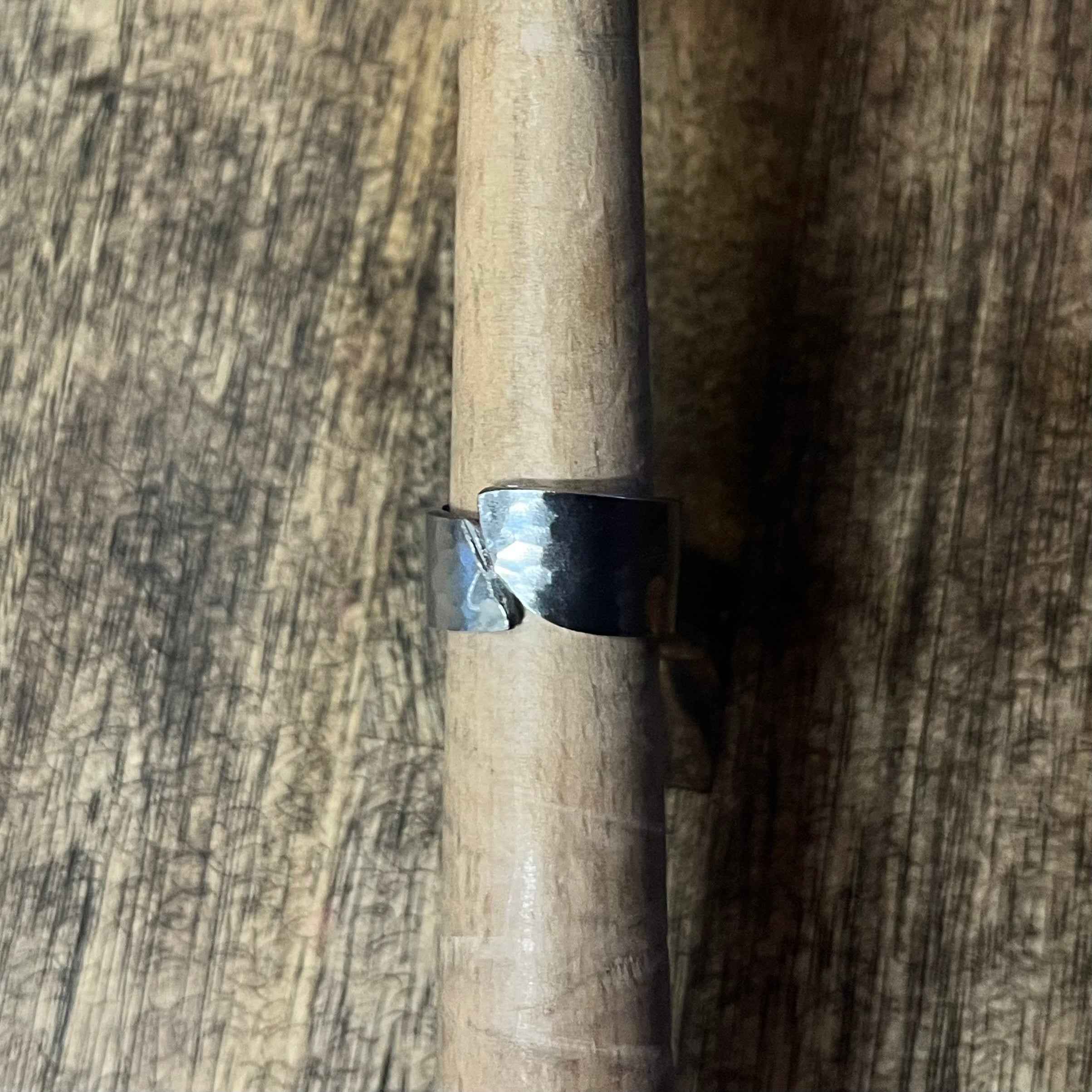 Stevie #2 Beveled Stainless Ring | Size 8