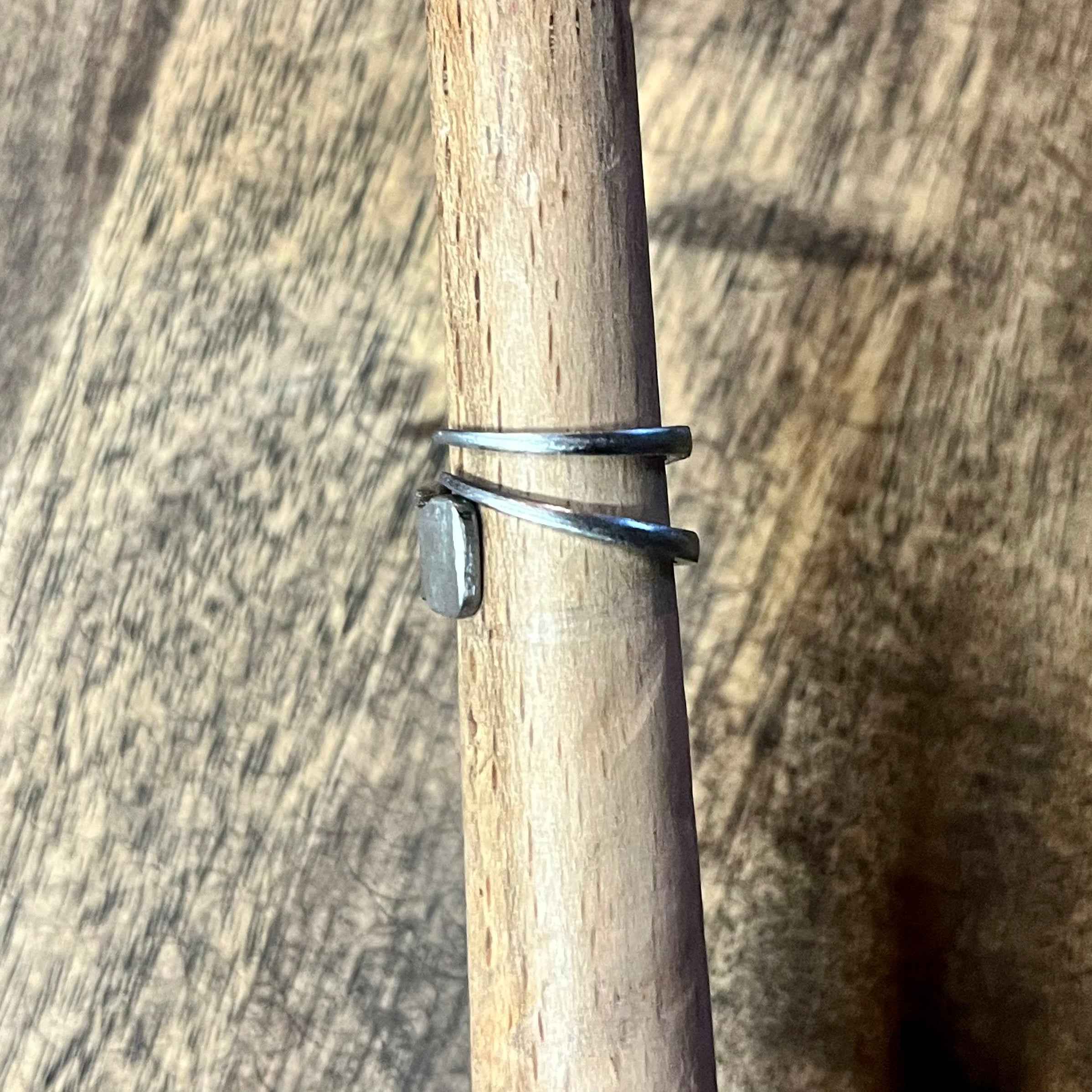 Dio #2 Stainless Ring | 3.5/4