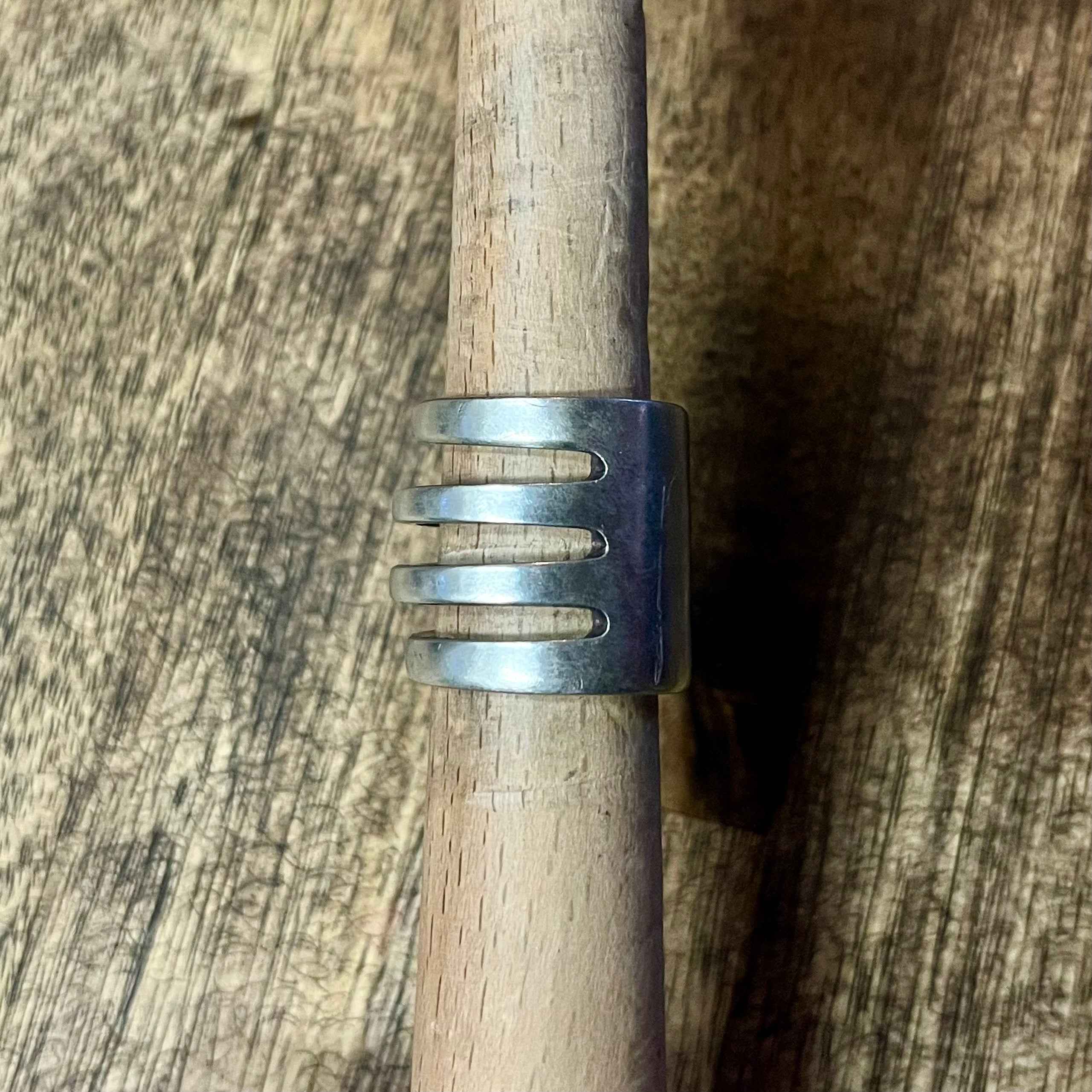 Dio #2 Stainless Ring | 3.5/4